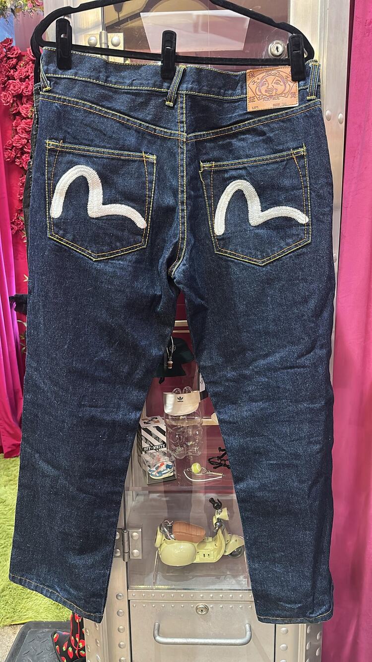 EVISU Genes Japanese Selvedge Denim Embroidered Daicock/Seagull Pockets 36